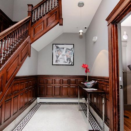 A Stylish Stay W/ A Queen Bed, Heated Floors.. #3 Brookline Luaran gambar